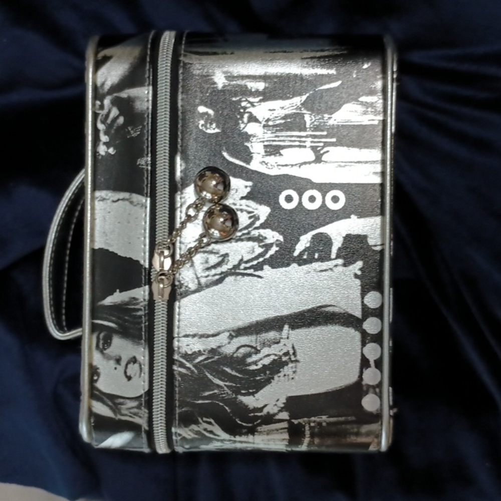 Victoria's Secret Fashion Show Supermodel Train Case Brand New